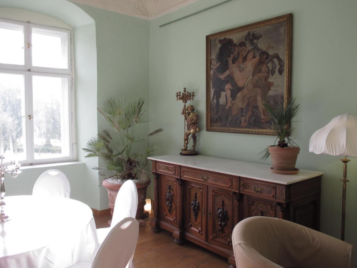 Gartenzimmer Im Schloss Neuhausen Neuhausen  外观 照片
